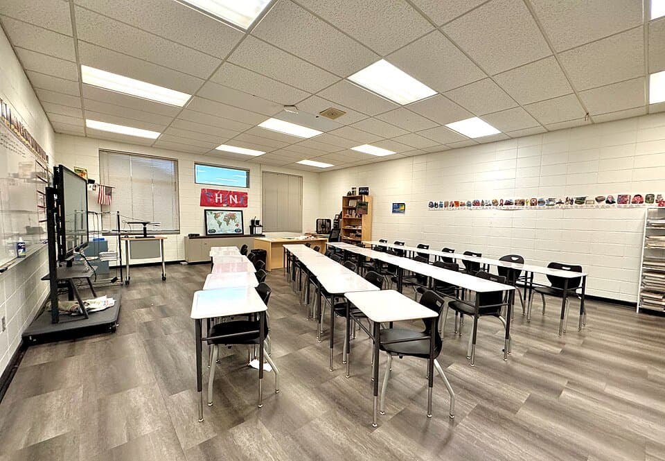 Young Scientist Centre, 4
